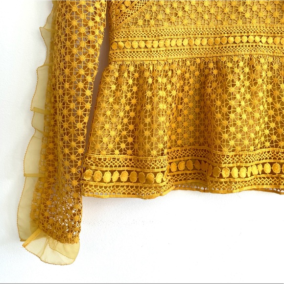 INA NWOT Size S Open-Stitched Yellow Top - Picture 2 of 7